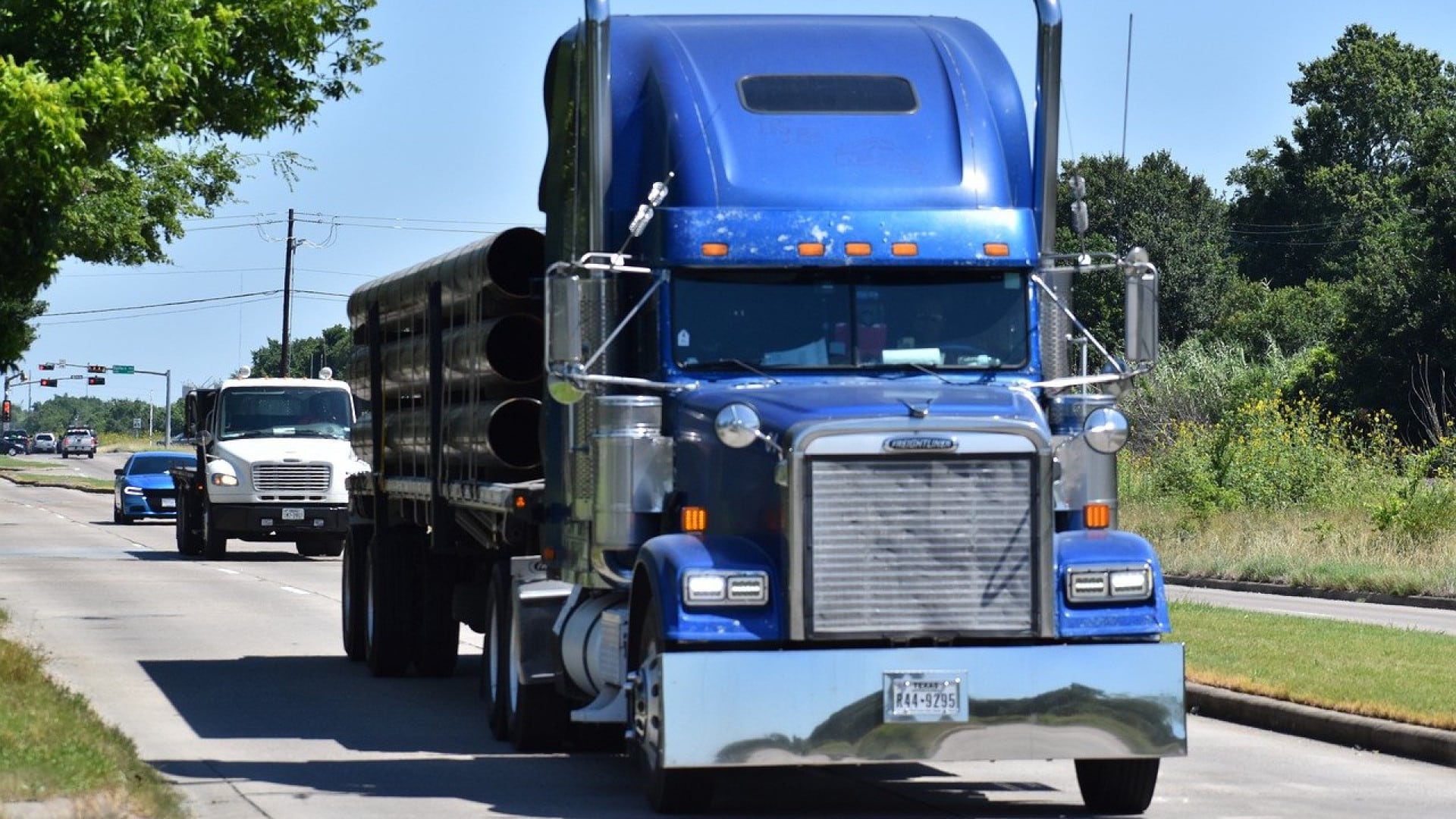 Pourquoi louer un camion pour son déménagement à Nice ?